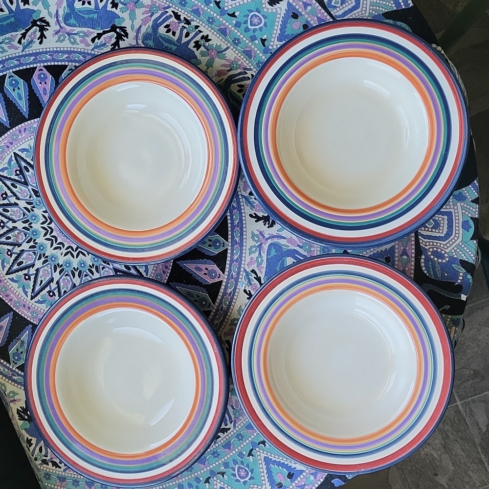 Tabletops Lifestyle large spaghetti bowls